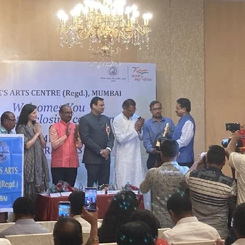Award Image 3